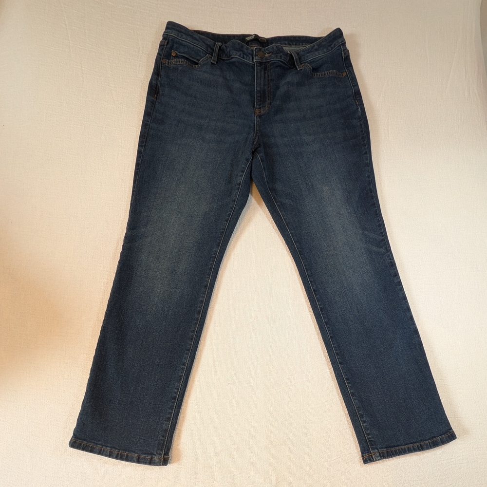 Vera Wang Dark Blue Straight Leg Jeans